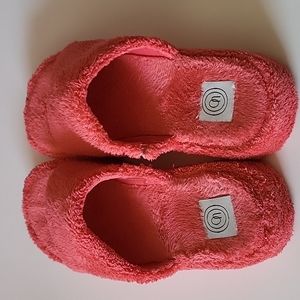 REMOVING FROM CLOSET